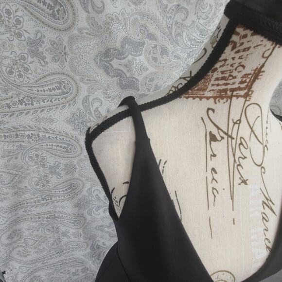 Lulu's Melora black sleeveless maxi dress Size Small formal minimalist wedding - Picture 13 of 13